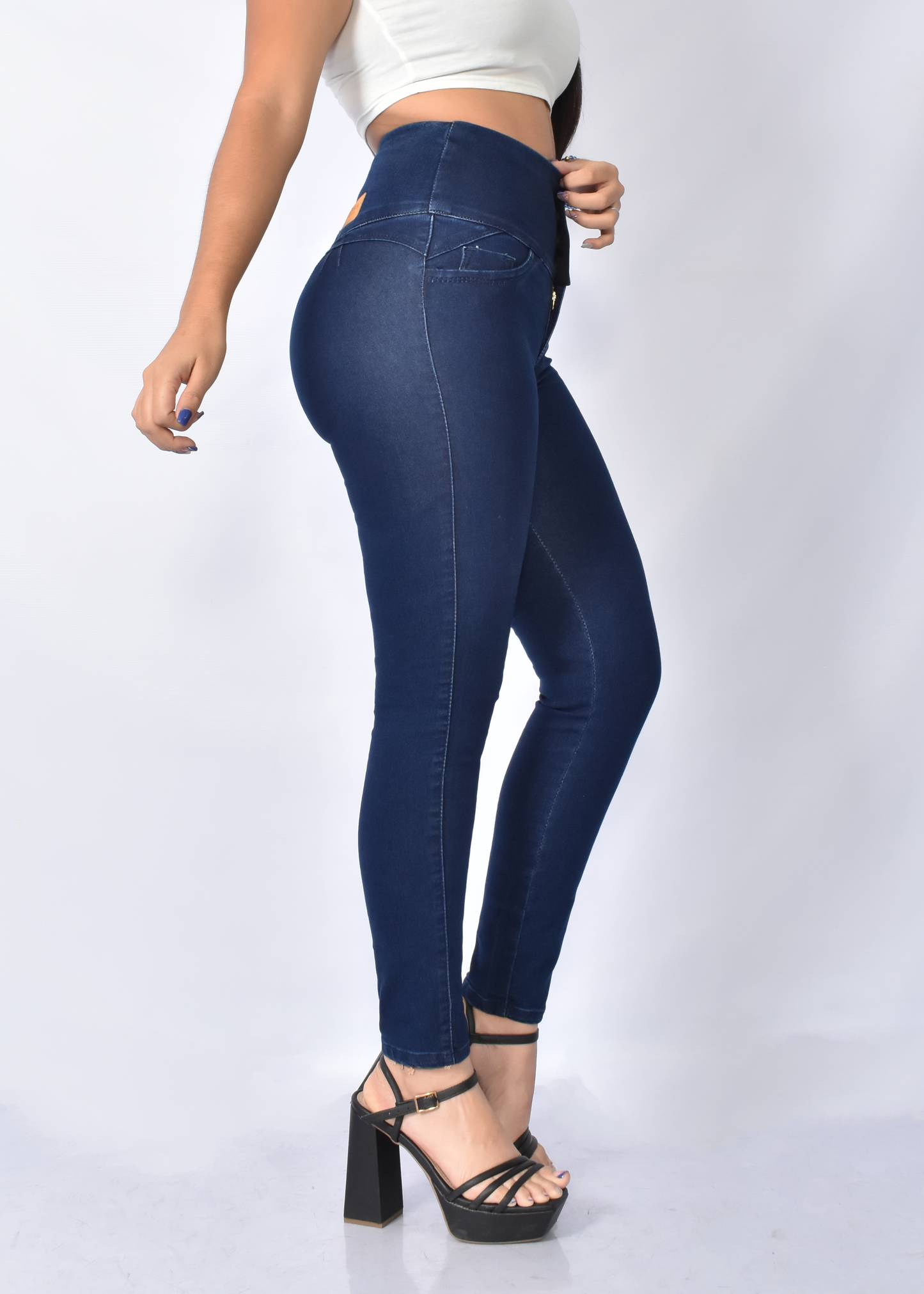 JEAN FAJA REF F009